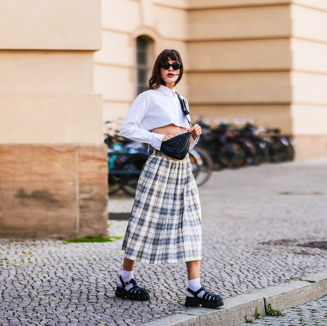 The Art of Mixing and Matching: Creating Versatile Skirt Outfits
